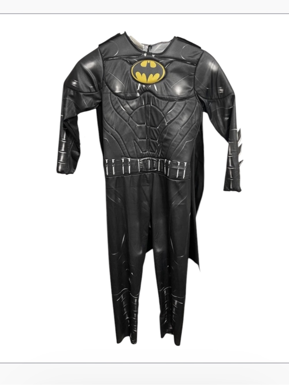 DC The Flash Movie: Batman Halloween Costume for Kids size medium - Picture 10 of 10
